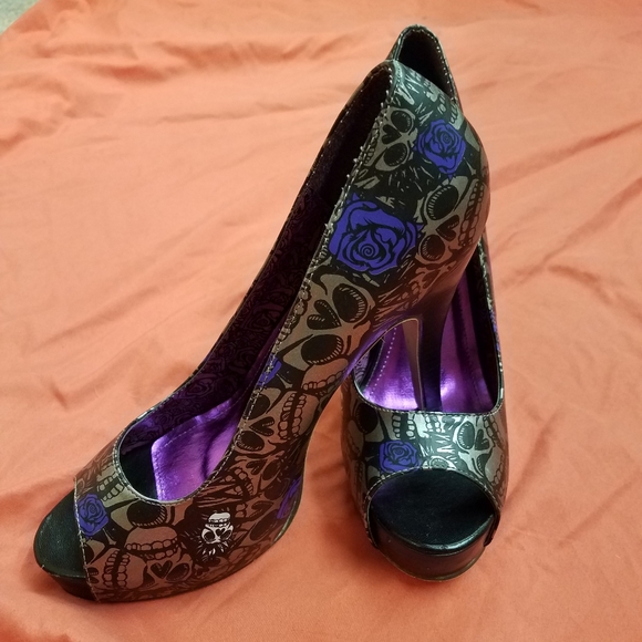 Iron Fist Shoes - Iron Fist Pumps